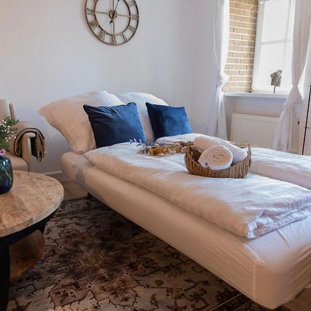 Cozy I Hochwertig Eingerichtet Netflix Parkplatz Nespresso Apartment Longkamp Bagian luar foto