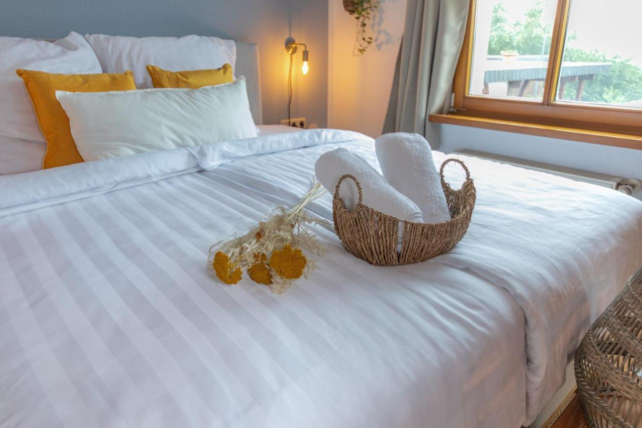 Cozy I Hochwertig Eingerichtet Netflix Parkplatz Nespresso Apartment Longkamp Bagian luar foto