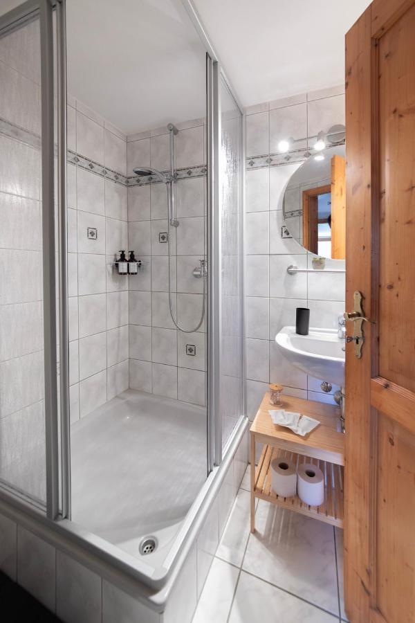 Cozy I Hochwertig Eingerichtet Netflix Parkplatz Nespresso Apartment Longkamp Bagian luar foto