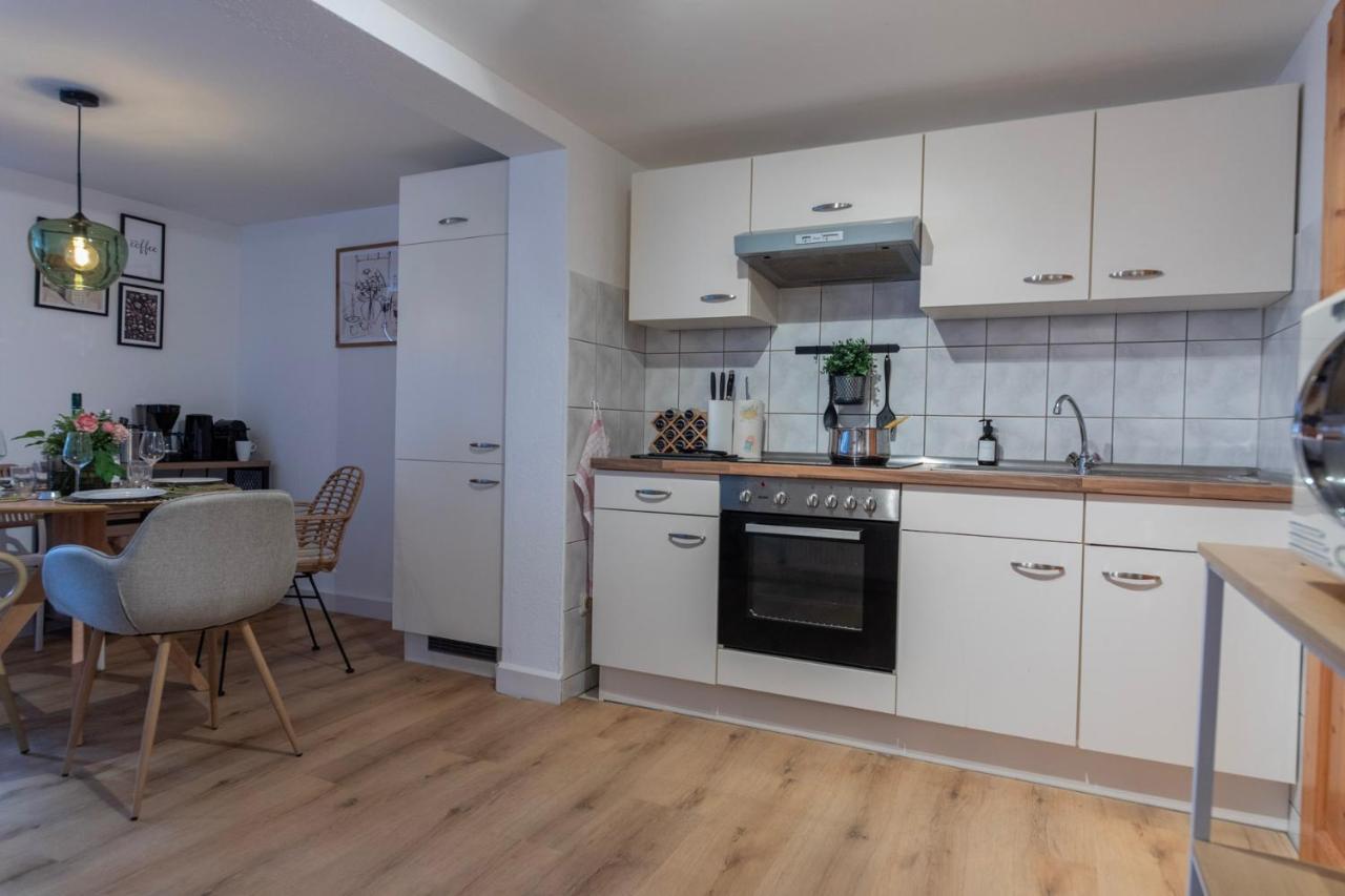 Cozy I Hochwertig Eingerichtet Netflix Parkplatz Nespresso Apartment Longkamp Bagian luar foto